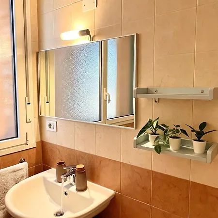 Gale Apartments-serra *